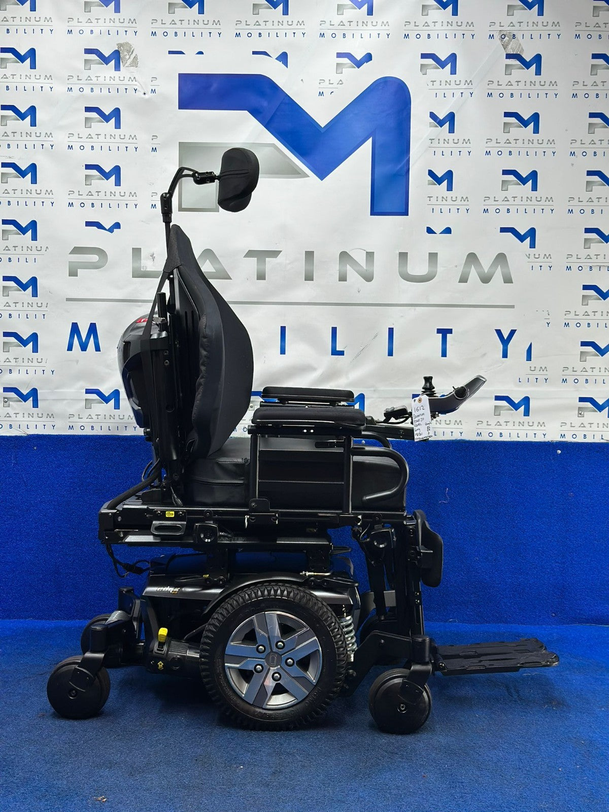 PRIDE QUANTUM Q6 EDGE 2.0 i-LEVEL 6 MPH ELECTRIC MOBILITY POWERCHAIR 1612