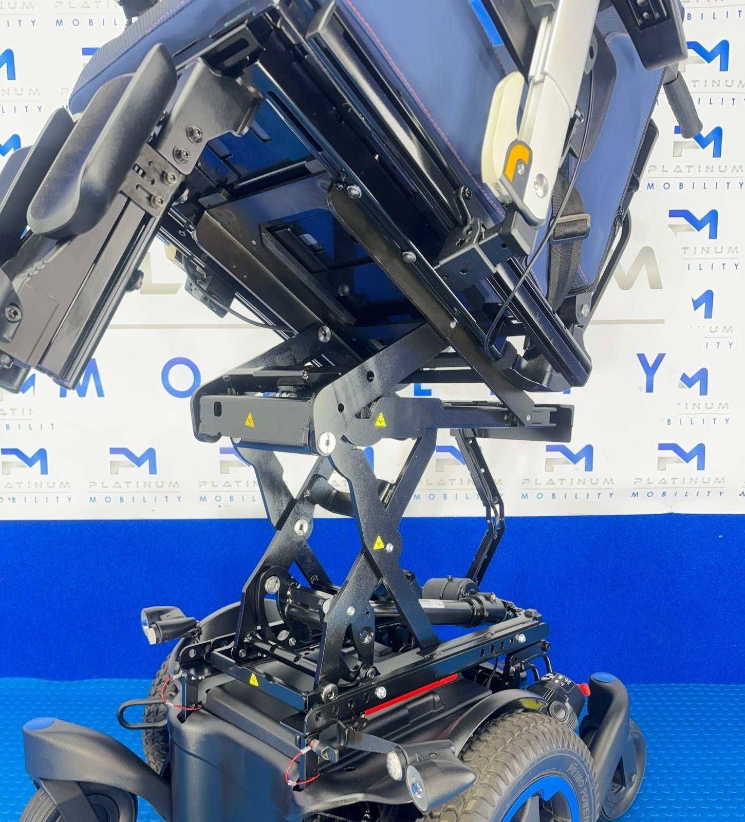 2026 SUNRISE Q500M 6MPH Electric Powerchair MANUAL RECLINE RISER TILT 4009