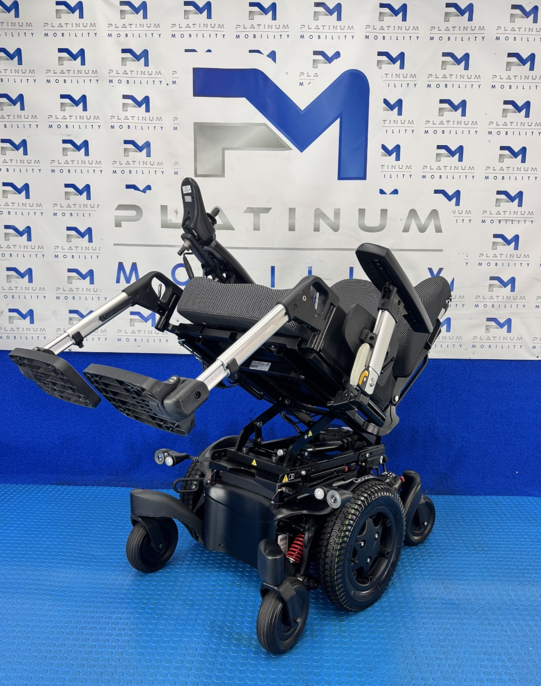 Sunrise Quickie Q500 M Powerchair – 6mph Tilt, Recline Electric Wheelchair 2755