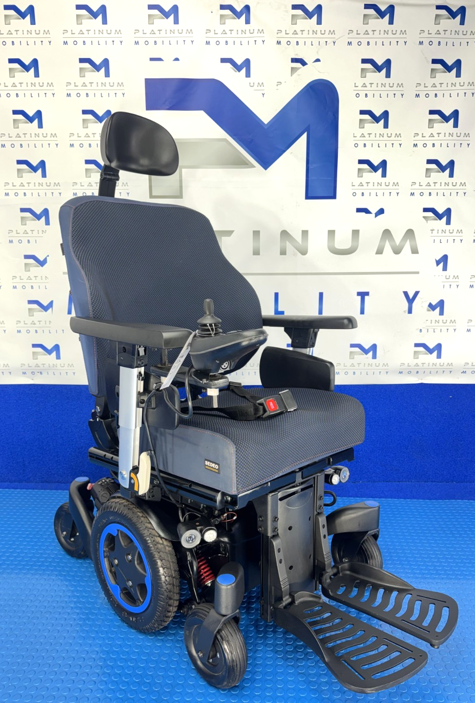 Sunrise Quickie Q500 M Powerchair – 6mph Riser & Tilt Electric Wheelchair 2980