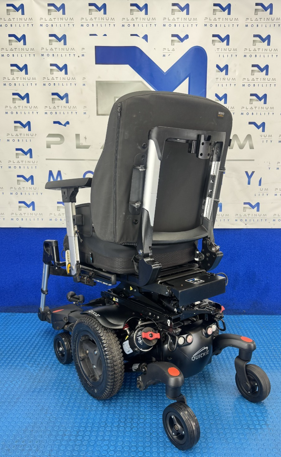 Sunrise Quickie Q700 M 6mph Electric Rise Tilt solid Tyres Wheelchair 2551