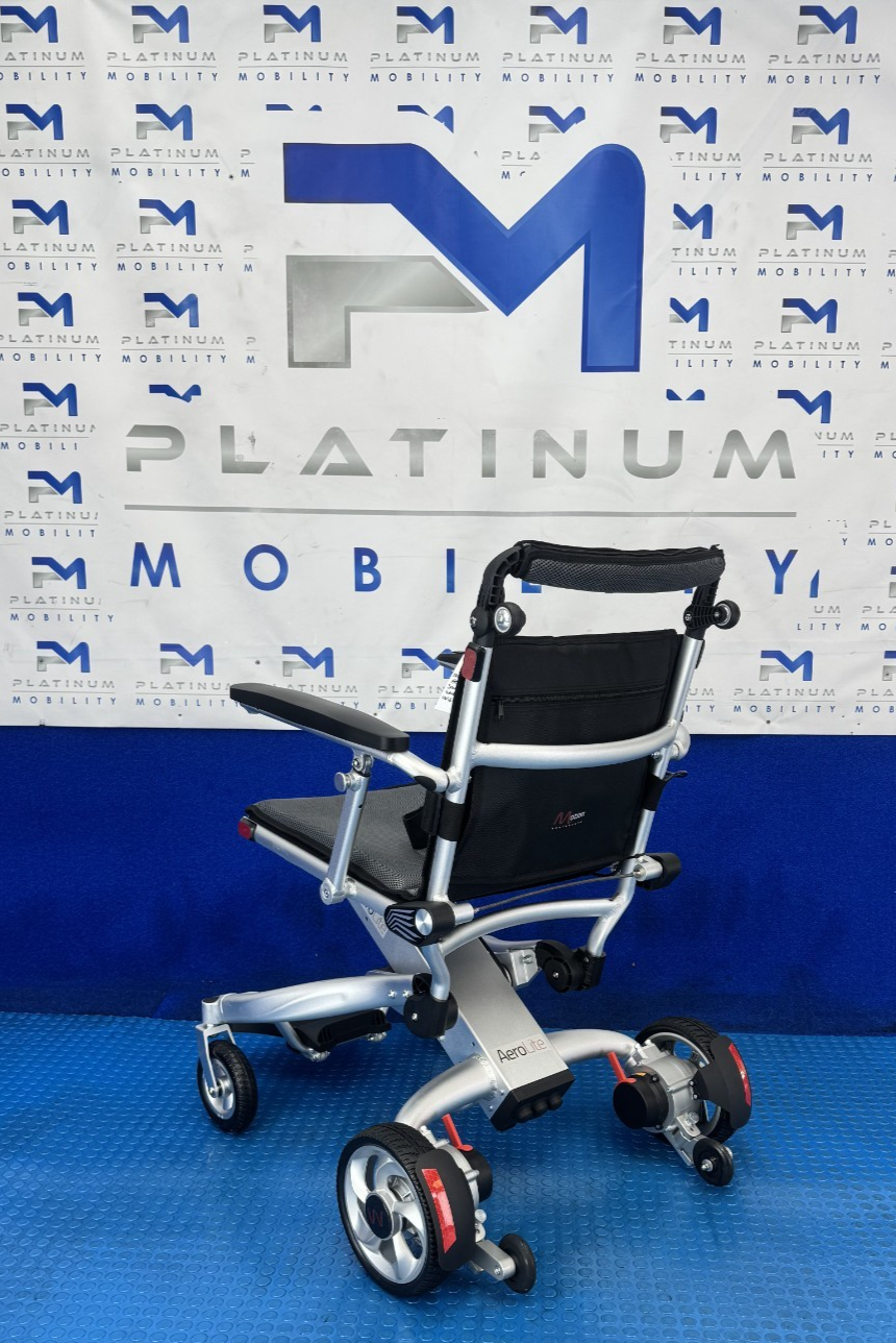 Motion Healthcare Trekker Aerolite ELECTRIC WHEELCHAIR POWERCHAIR 4MPH 2574