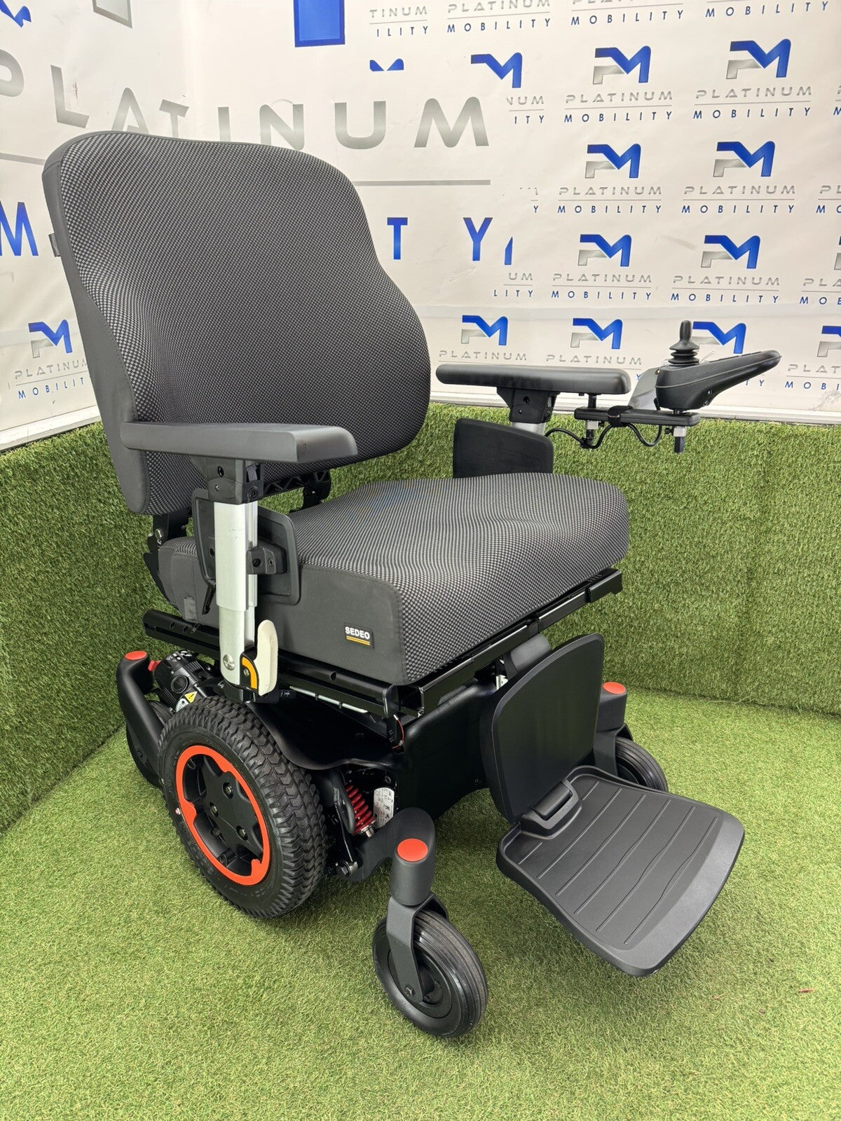 2022 SUNRISE QUICKIE Q500 M 4 MPH ELECTRIC MOBILITY POWERCHAIR WHEELCHAIR CHAIR