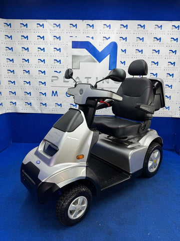 TGA Breeze S4 8MPH All Terrain Mobility Scooter Immaculate Condition