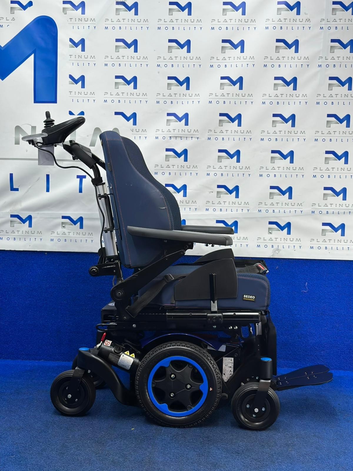 SUNRISE QUICKIE Q300 M 4MPH MOBILITY POWERCHAIR ELECTRIC WHEELCHAIR 1276