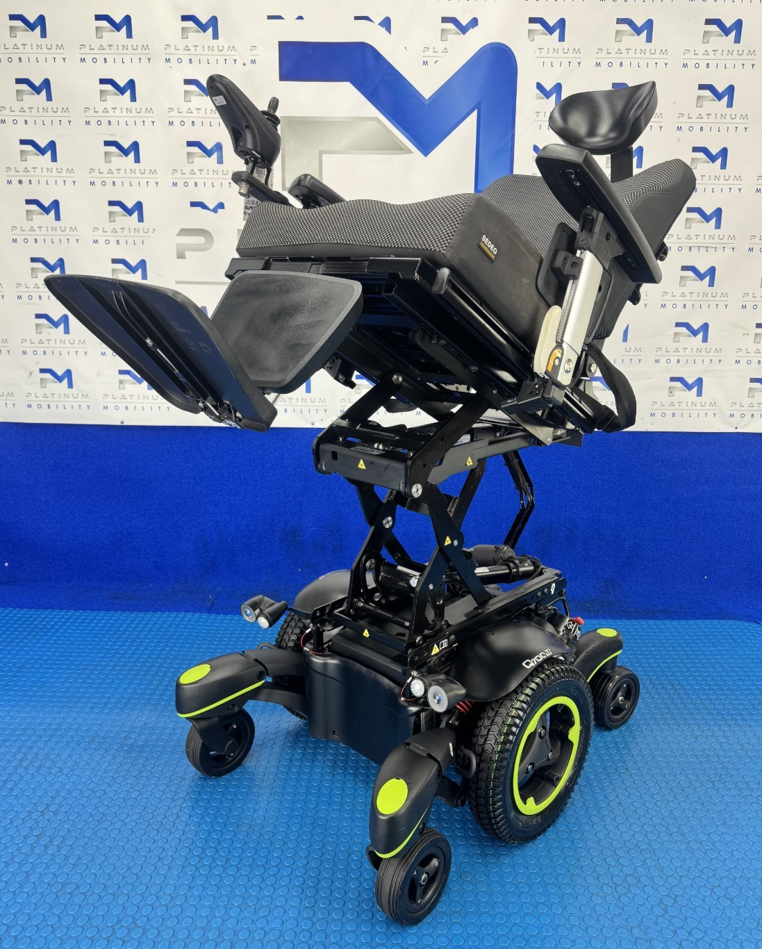 Sunrise Quickie Q700 M Powerchair – 6mph Riser Tilt Electric Wheelchair 2273