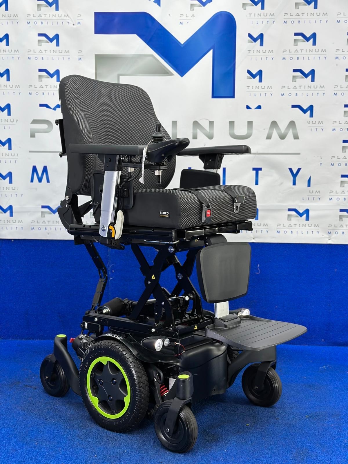 Quickie Q500 M Powerchair – 6mph Riser Electric Wheelchair by Sunrise 1470