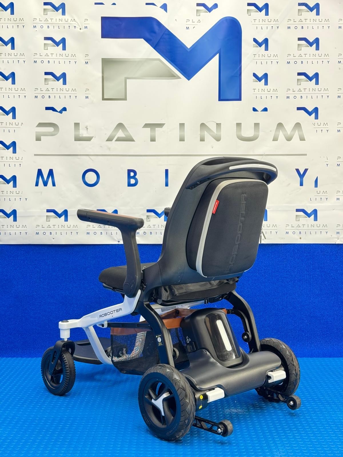 2024 Robooter E40 Folding Mobility Electric Wheelchair Remote 4mph 1832