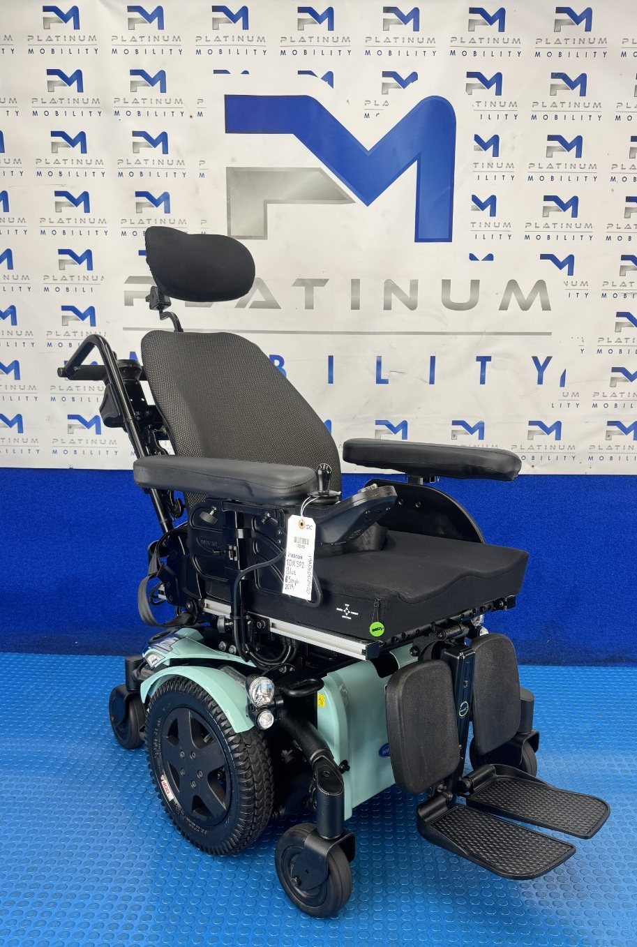 INVACARE TDX SP2 5 MPH MWD RISER TILT ELECTRIC LEGS RECLINE POWERCHAIR 2945