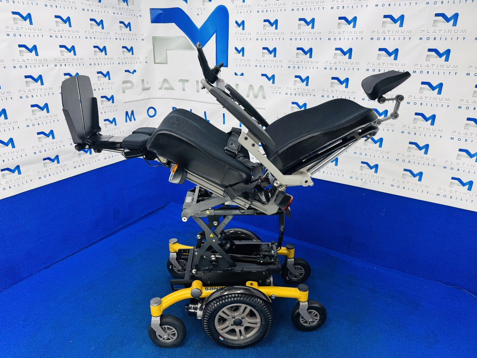 Dietz Sango Advanced M Slimline – 6mph Electric Wheelchair Powerchair 1434