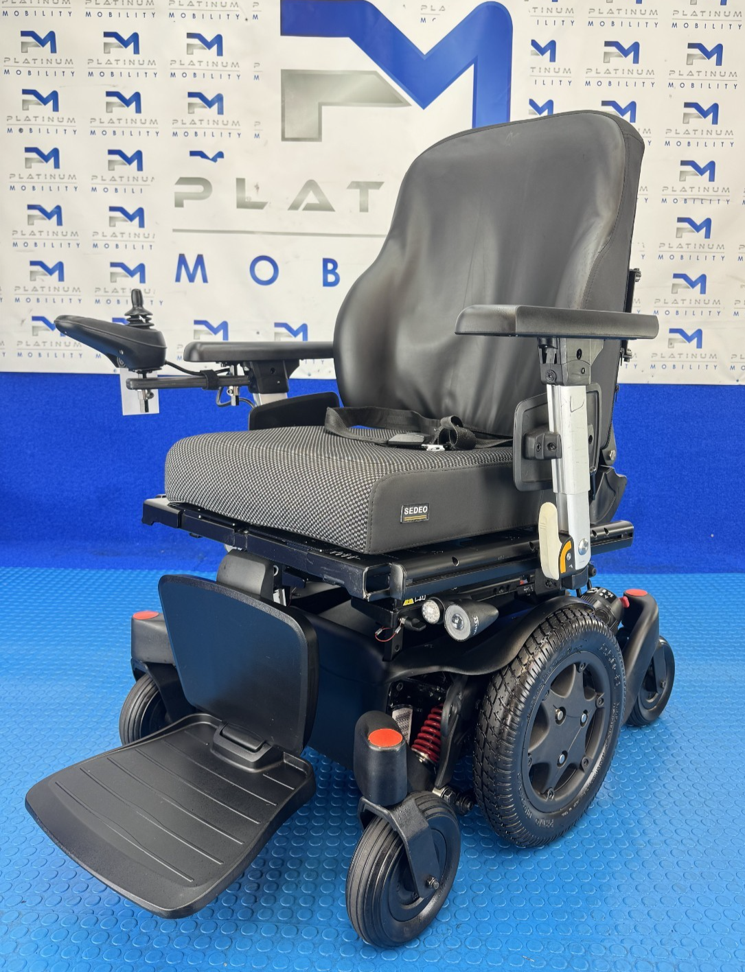 Sunrise Quickie Q500 M Powerchair – 6mph Tilt Electric Wheelchair 2233