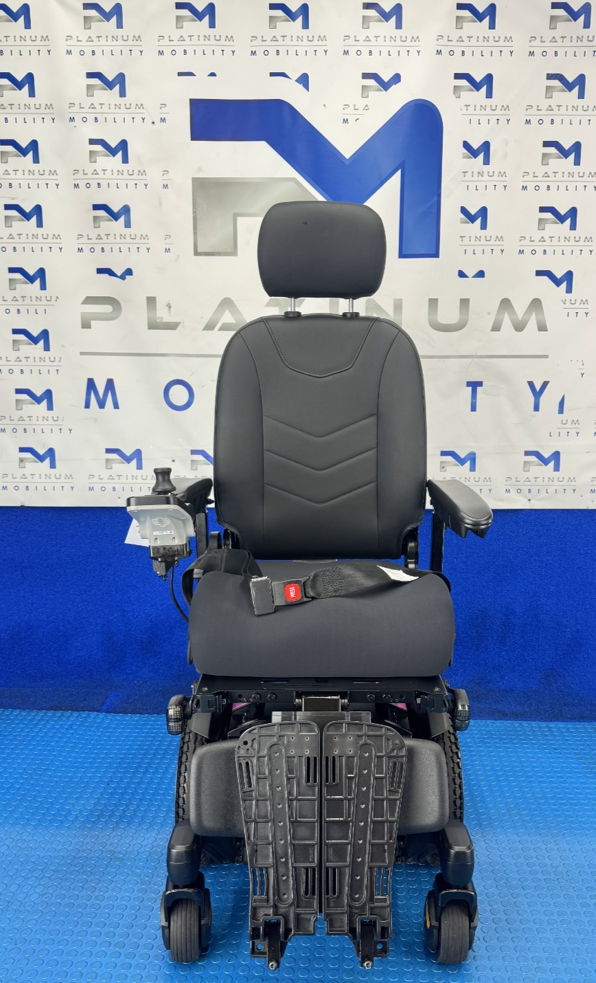 Quantum Edge 3 Stretto Powerchair – 6mph Electric Wheelchair 2556