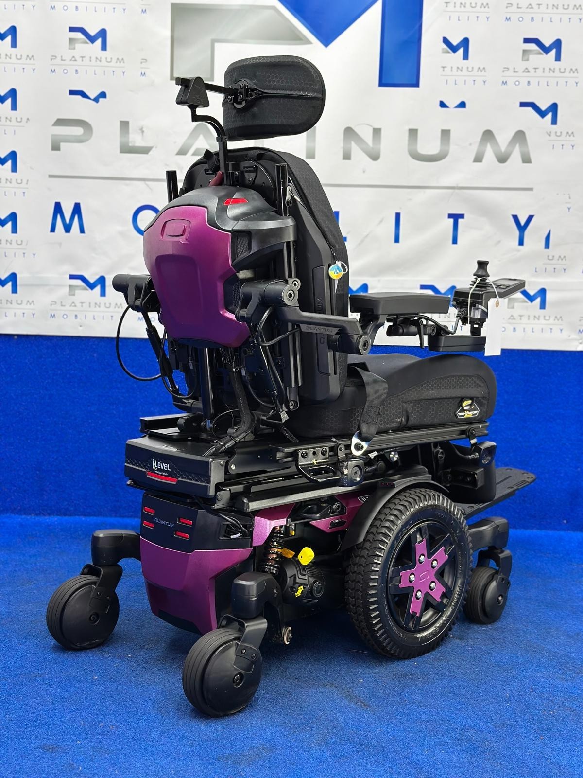 Quantum Edge 3 Stretto Powerchair – 6mph Narrow Electric Wheelchair (1779)