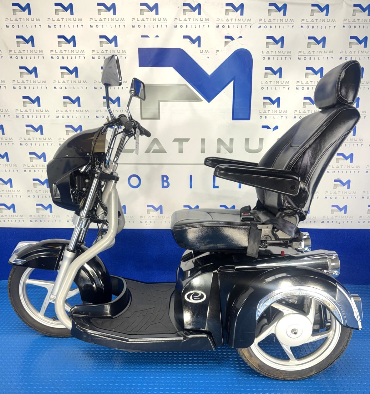 Drive Easyrider 8mph Mobility Scooter, Air Tyres, New Batteries, Ref 4005