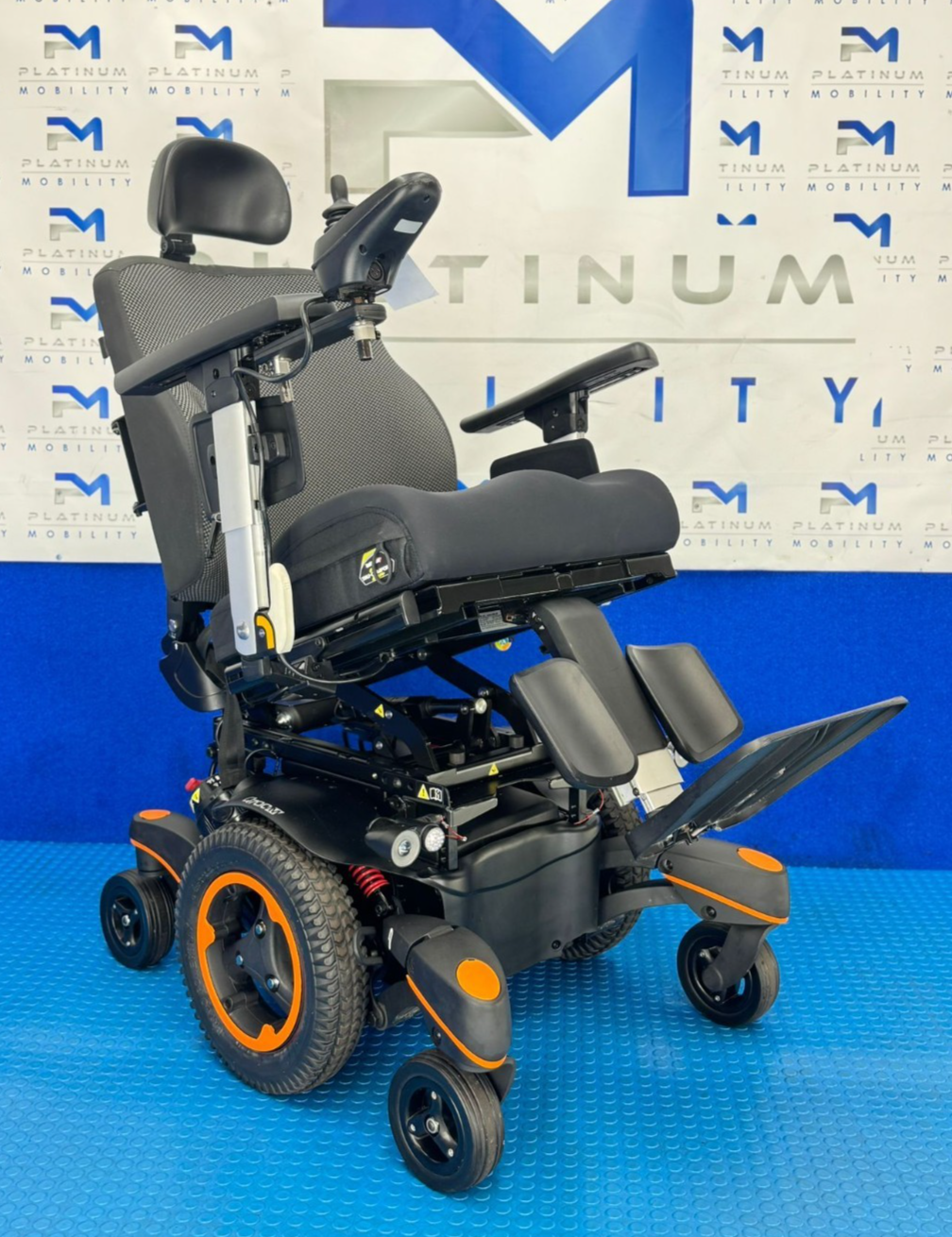 Sunrise Quickie Q700M Powerchair  6mph Electric Wheelchair 2274