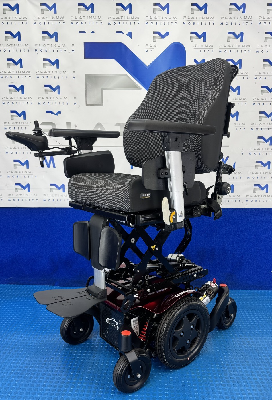 Sunrise Quickie Q300M Powerchair 4 mph Riser, Tilt Electric Wheelchair 2881