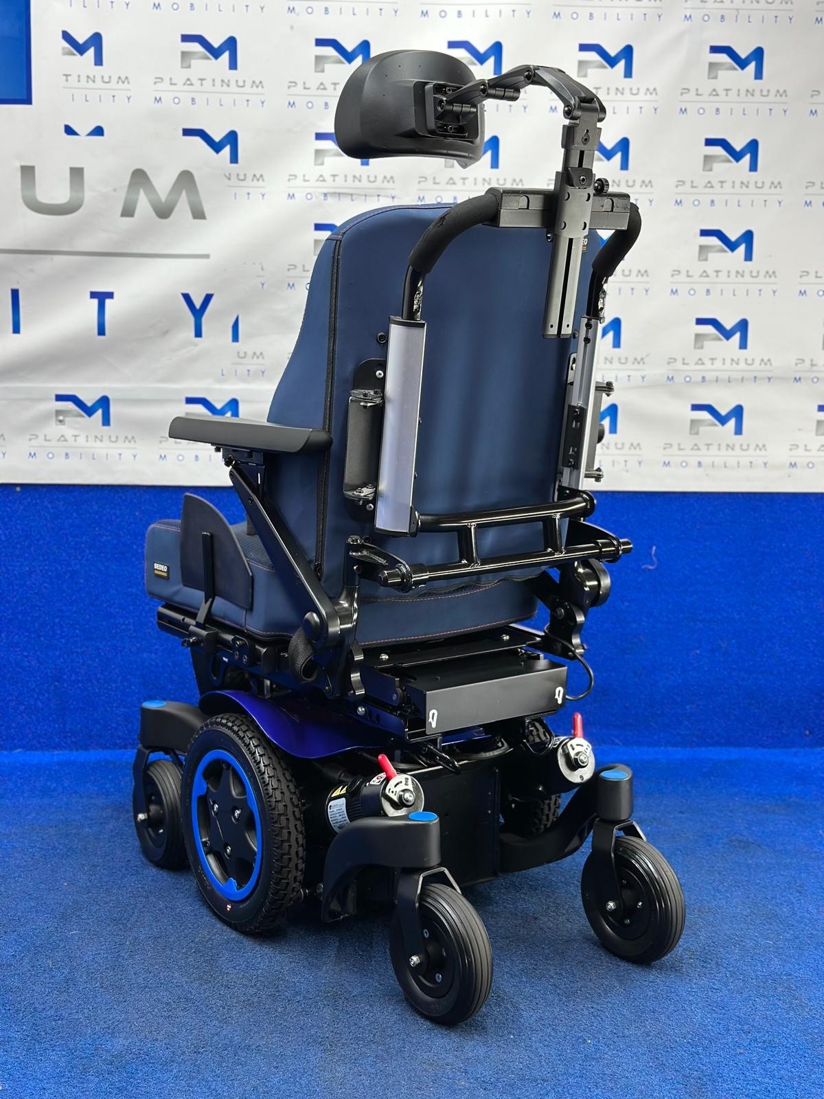 Quickie Q300 Mini Powerchair – 4mph Riser Electric Wheelchair by Sunrise (1571)
