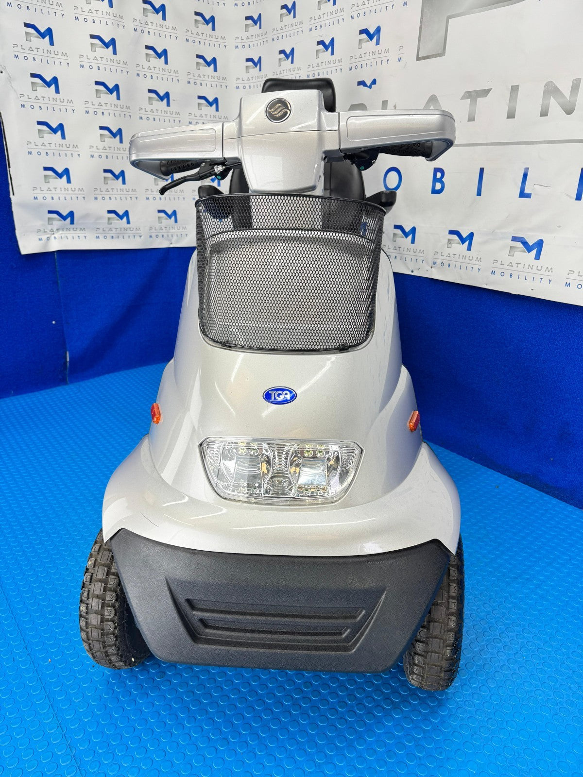 TGA Breeze S4 8MPH All Terrain Mobility Scooter Immaculate Condition 021