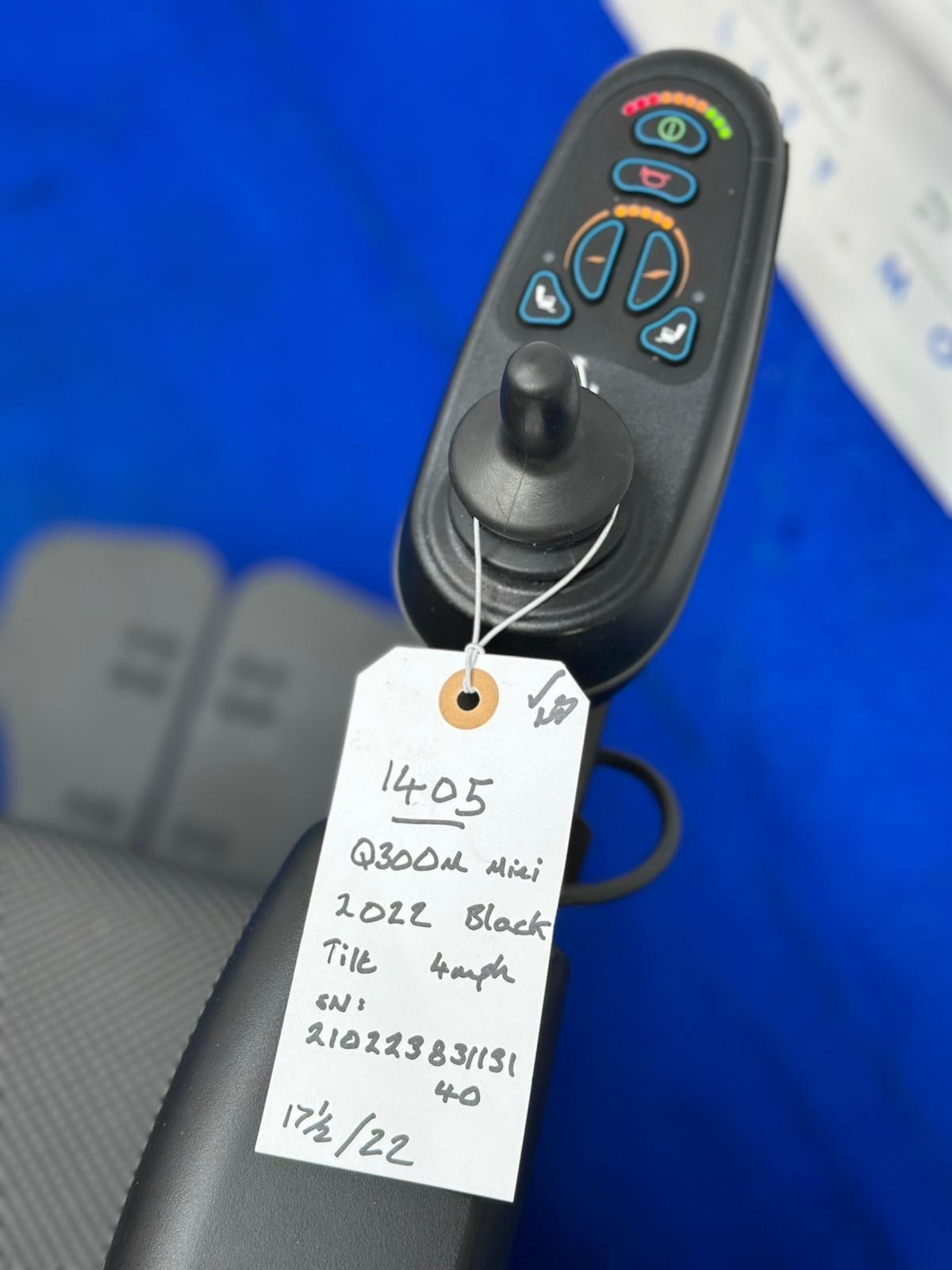 Quickie Q300 Mini Powerchair – 4mph Tilt Electric Wheelchair by Sunrise (1405)