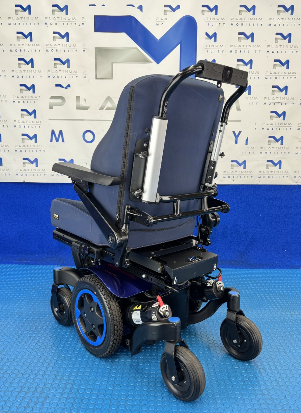Sunrise Quickie Q300 Mini – 4mph Rise and Tilt Electric Wheelchair 1672