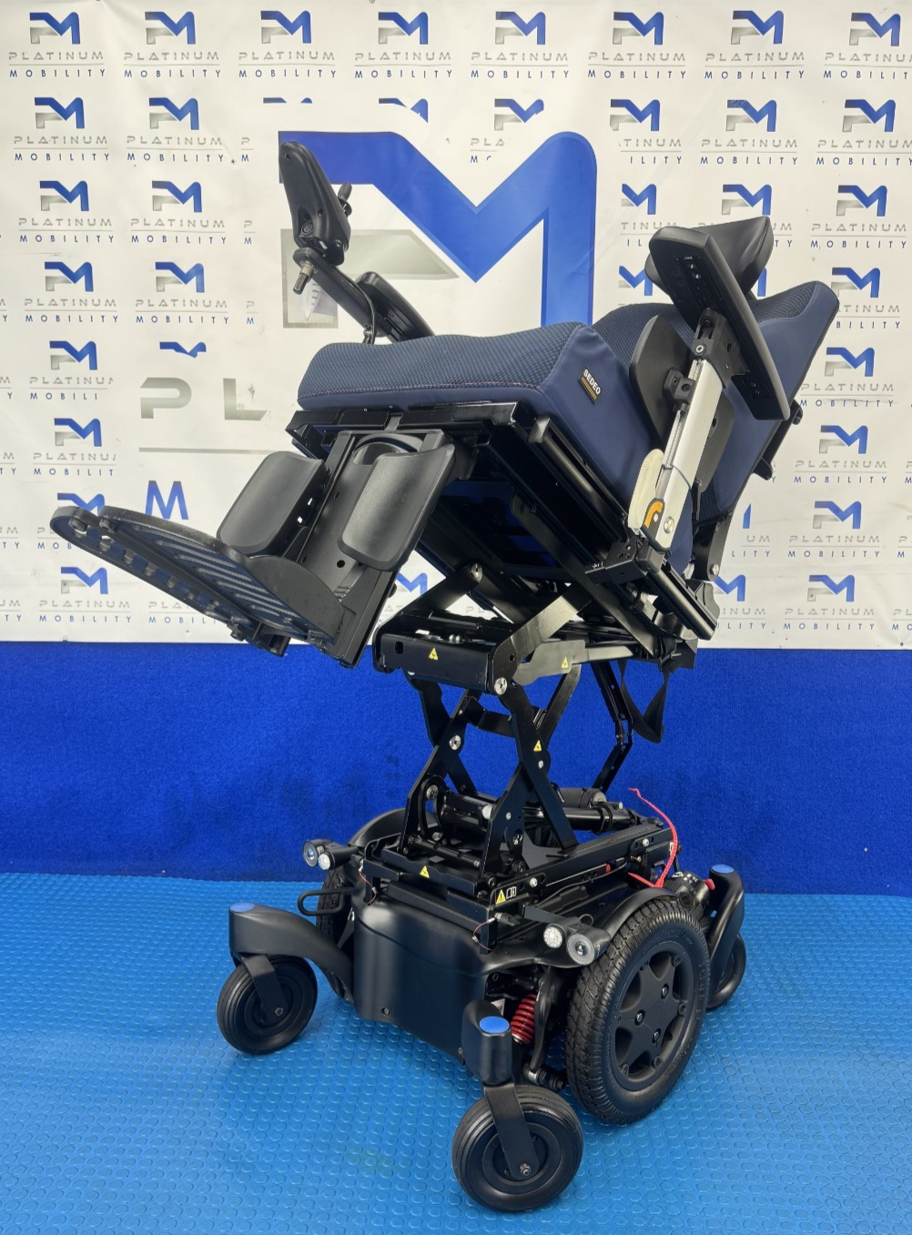 SUNRISE QUICKIE Q500M 6MPH ELECTRIC WHEELCHAIR RISER TILT POWERCHAIR 2753