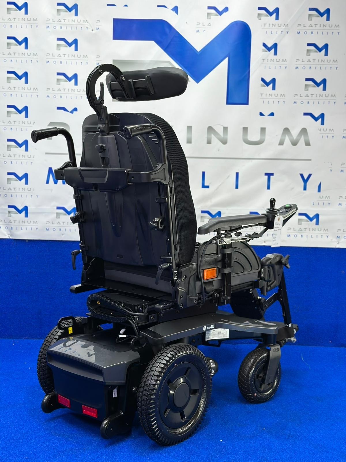Invacare RX40 4MPH Electric Wheelchair Powerchair Mobility Riser 1644