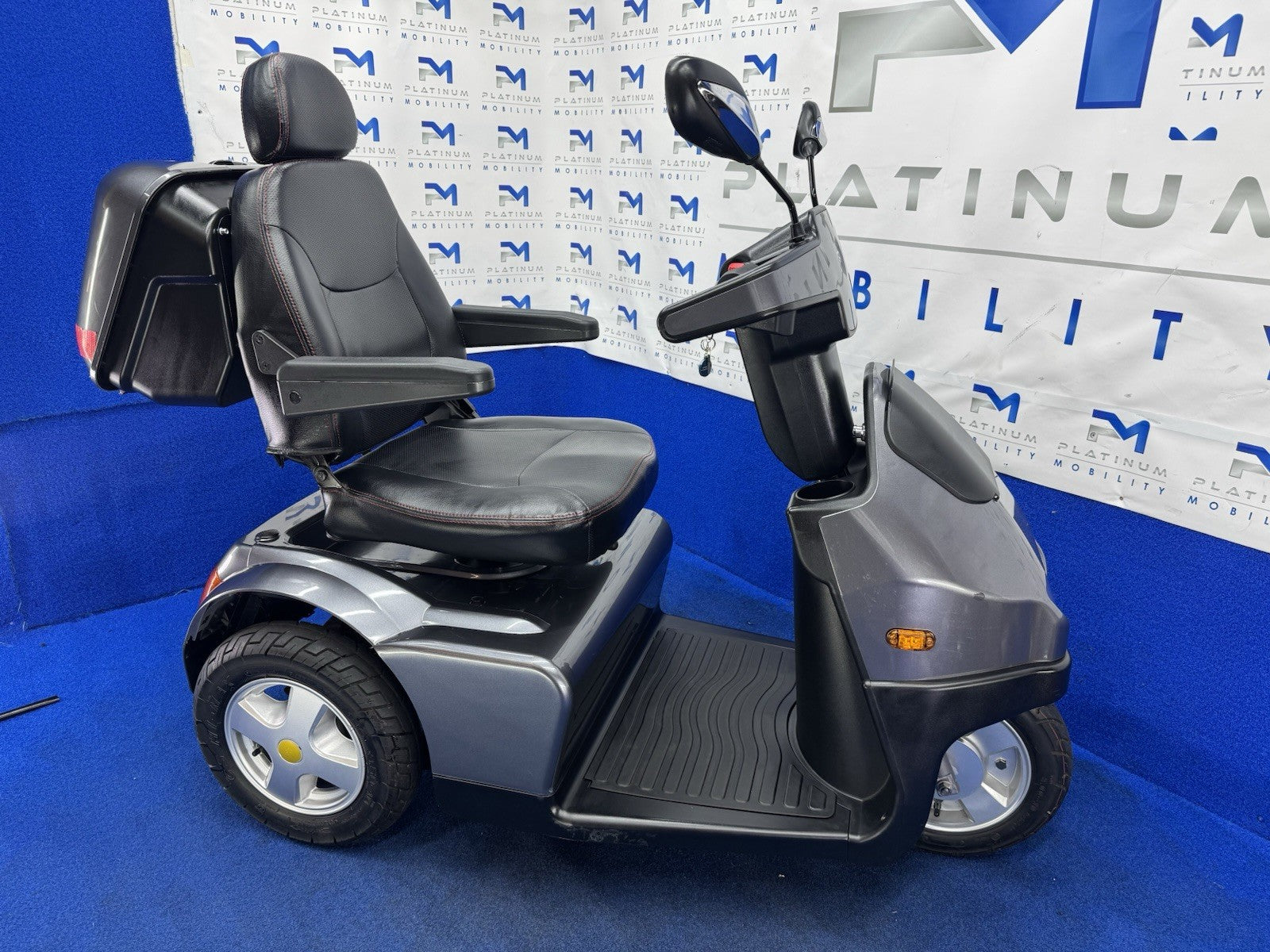 2022 TGA Breeze S3 8MPH LARGE Mobility Scooter All Terrain 1801