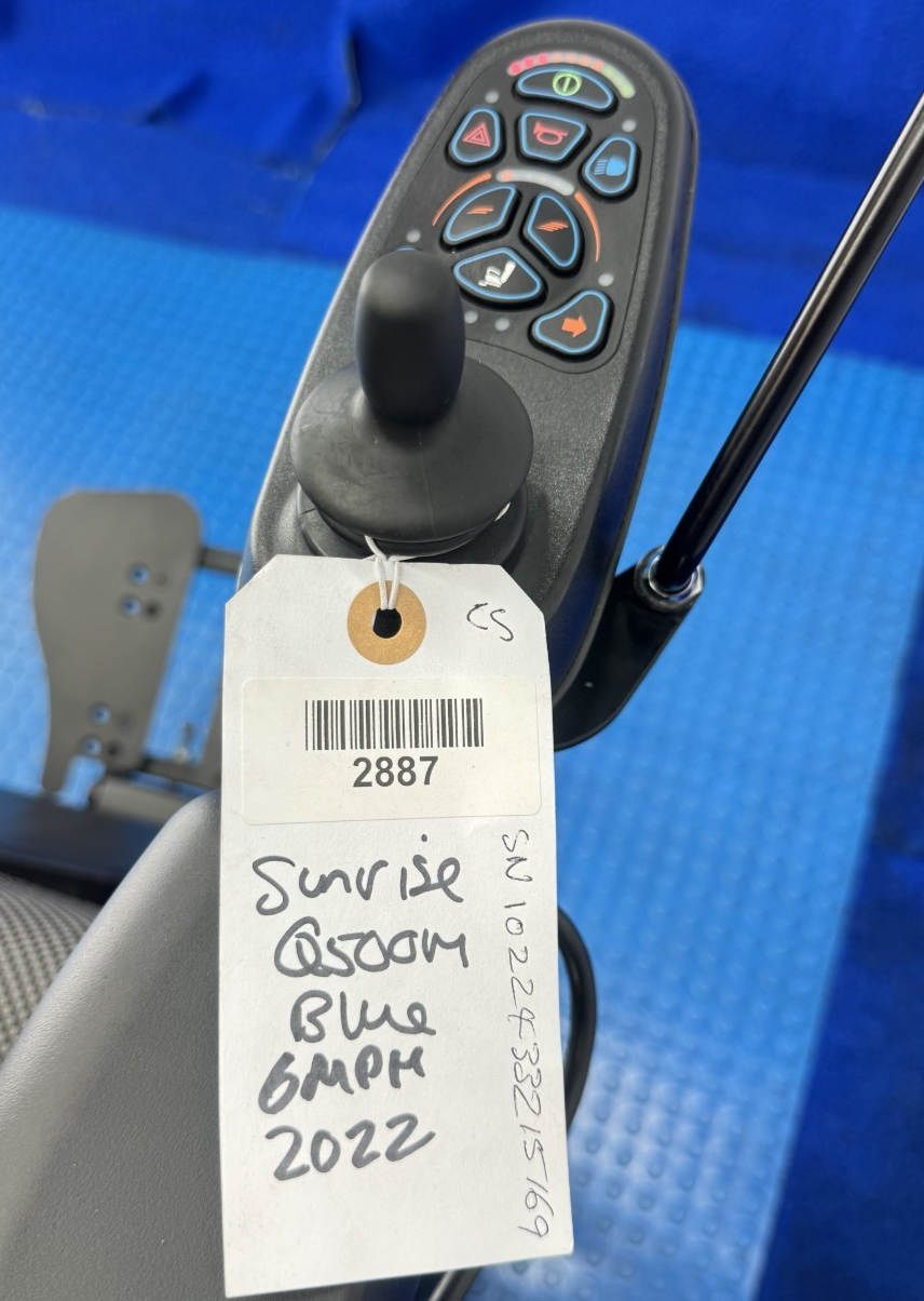 SUNRISE QUICKIE Q500M 6 MPH ELECTRIC MOBILITY POWERCHAIR WHEELCHAIR CHAIR 2887