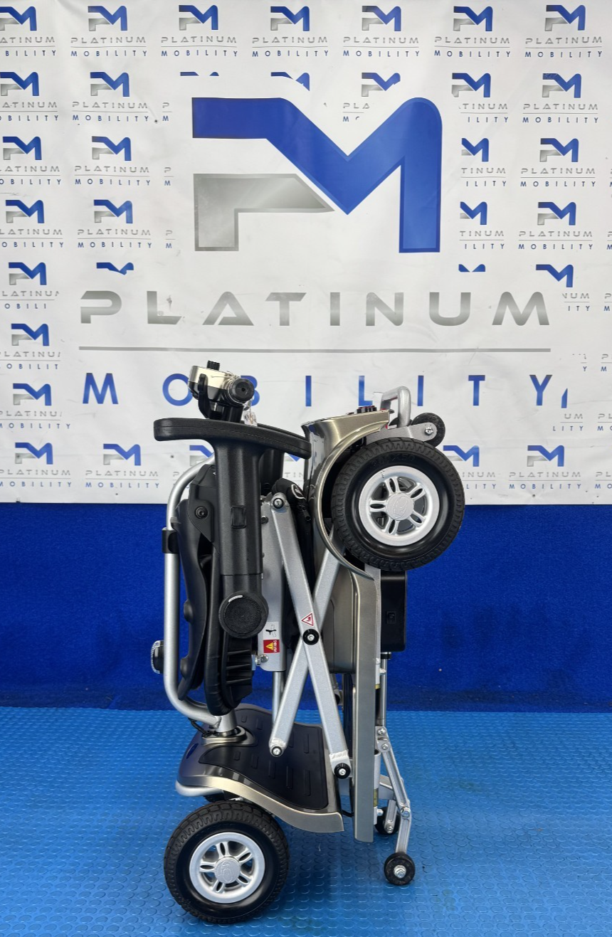 Kymco K-Lite FE Remote Mobility Scooter Auto Folding Lightweight 4 MPH 1747