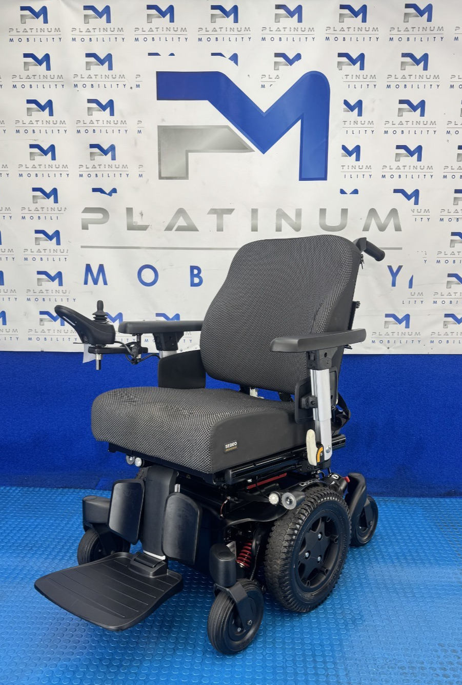 SUNRISE QUICKIE Q500M 6MPH ELECTRIC WHEELCHAIR RISER TILT POWERCHAIR 2549