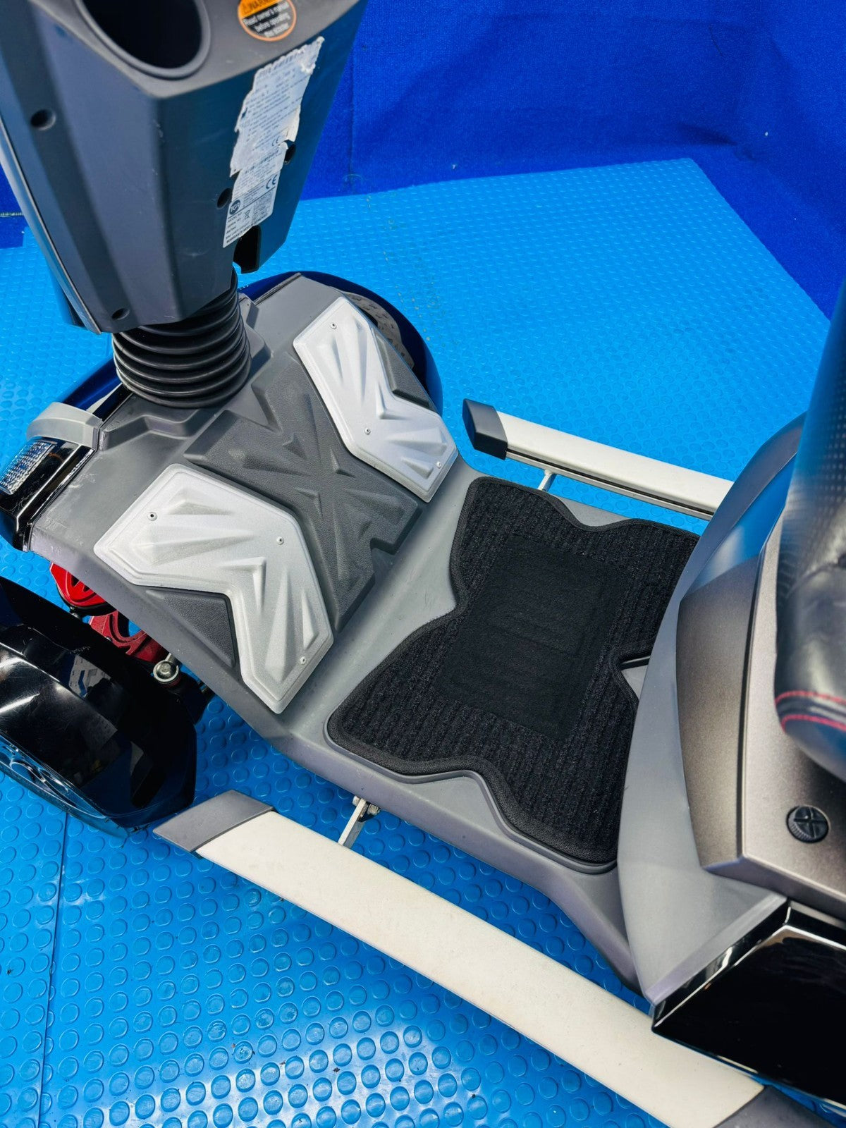 TGA Vita S Sport Electric Mobility Scooter All Terrain Road Legal 8mph 1846