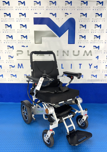Free To Be Healthcare Folding wheelchair Lithium Battery 4mph 4190