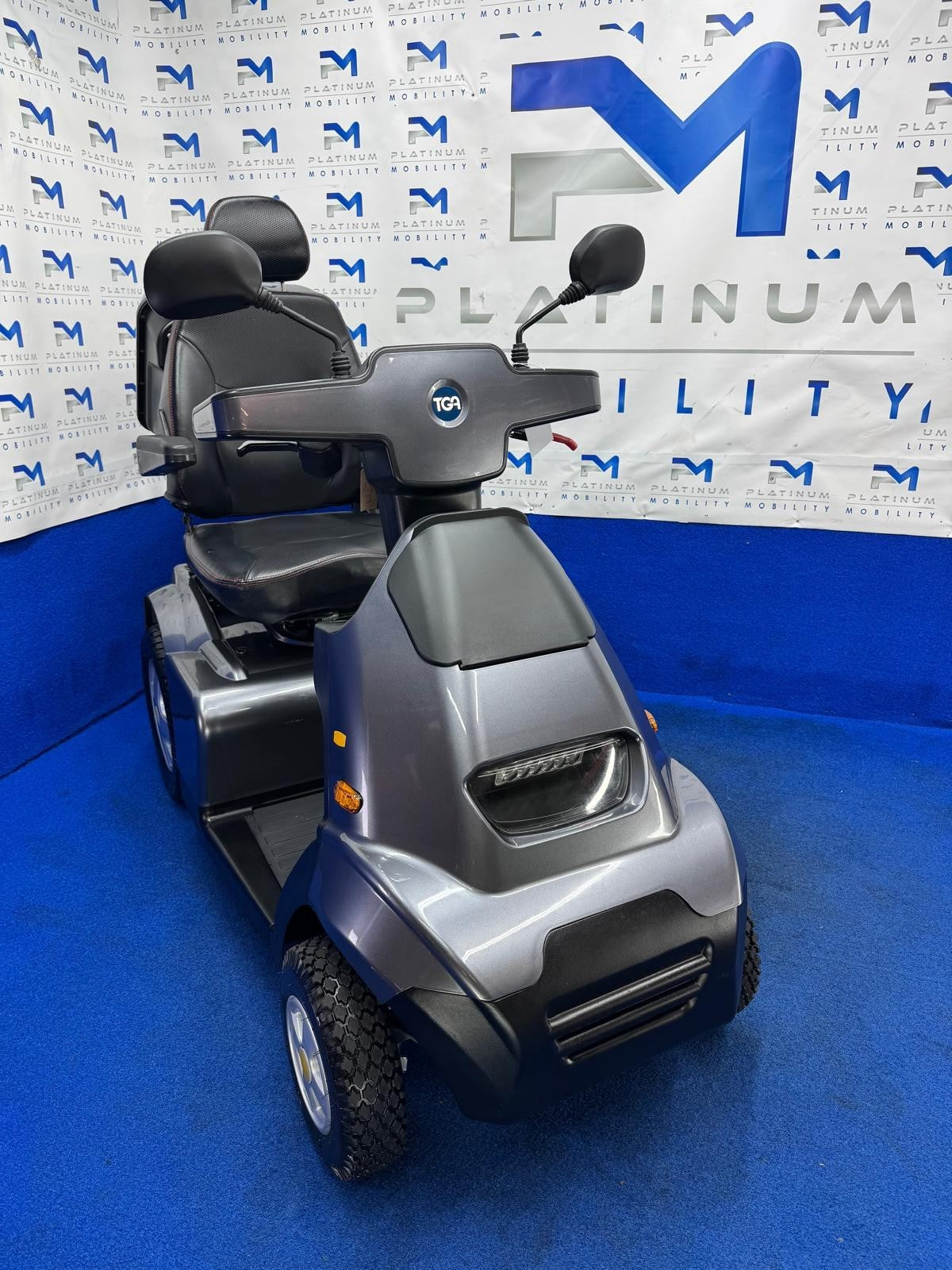 2022 TGA Breeze S4 8MPH All Terrain Mobility Scooter Immaculate Condition 1800