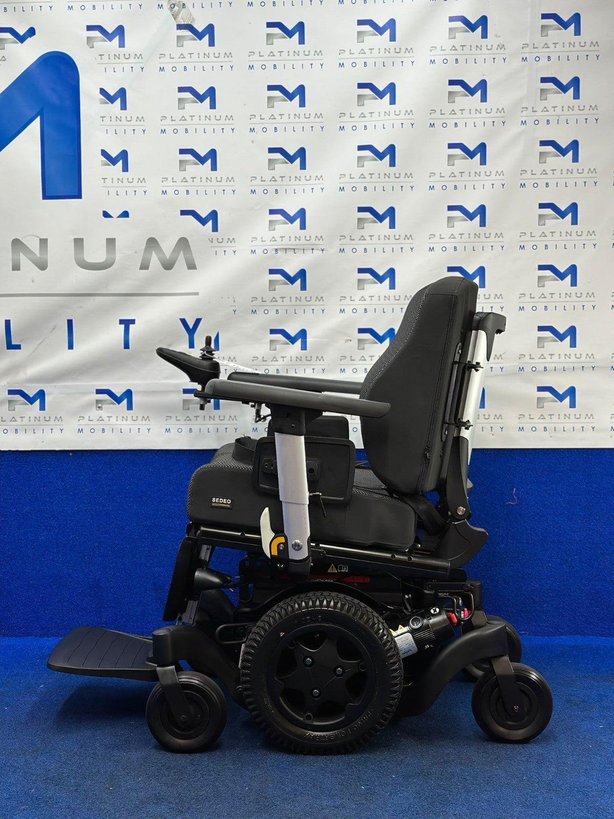 2023 SUNRISE QUICKIE Q500M 6 MPH ELECTRIC MOBILITY POWERCHAIR WHEELCHAIR 1579