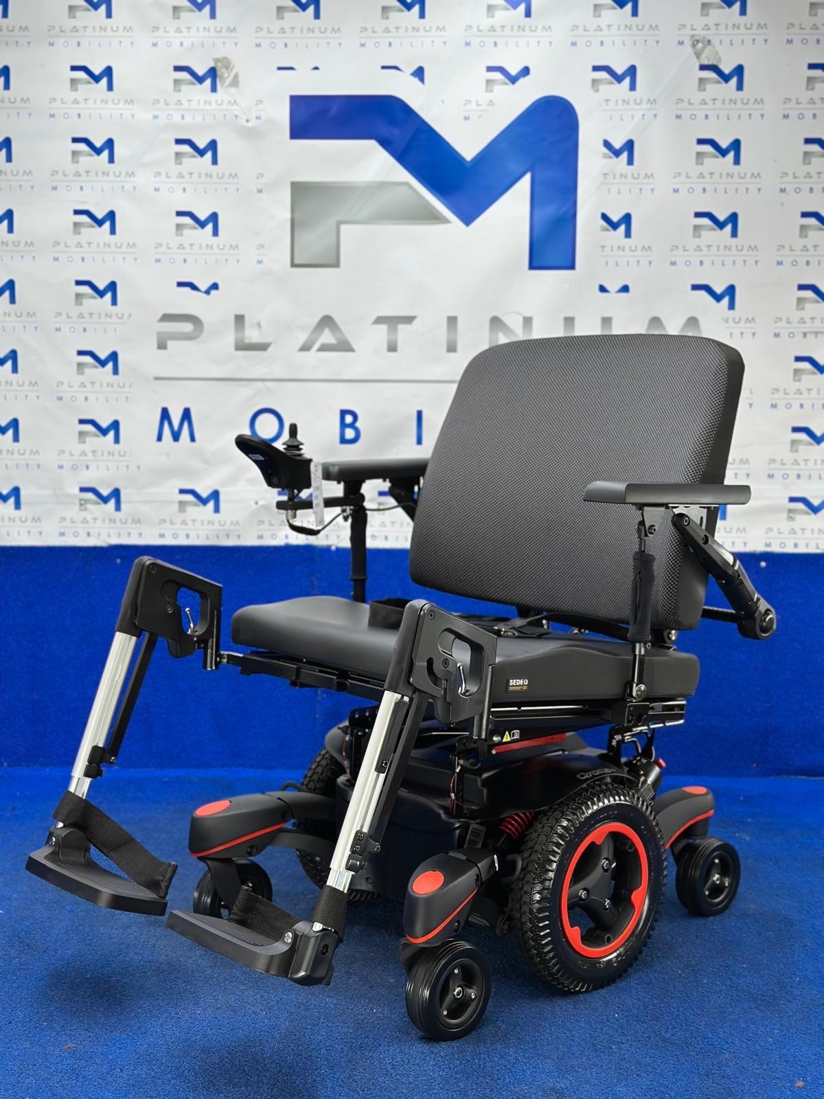 Quickie Q700 M HD Powerchair – 4mph Electric Wheelchair by Sunrise (1577)