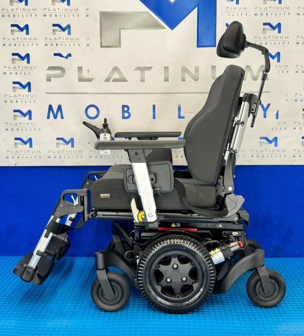 2025 Quickie Q500 M Powerchair – 6mph Riser Electric Wheelchair by Sunrise 2225