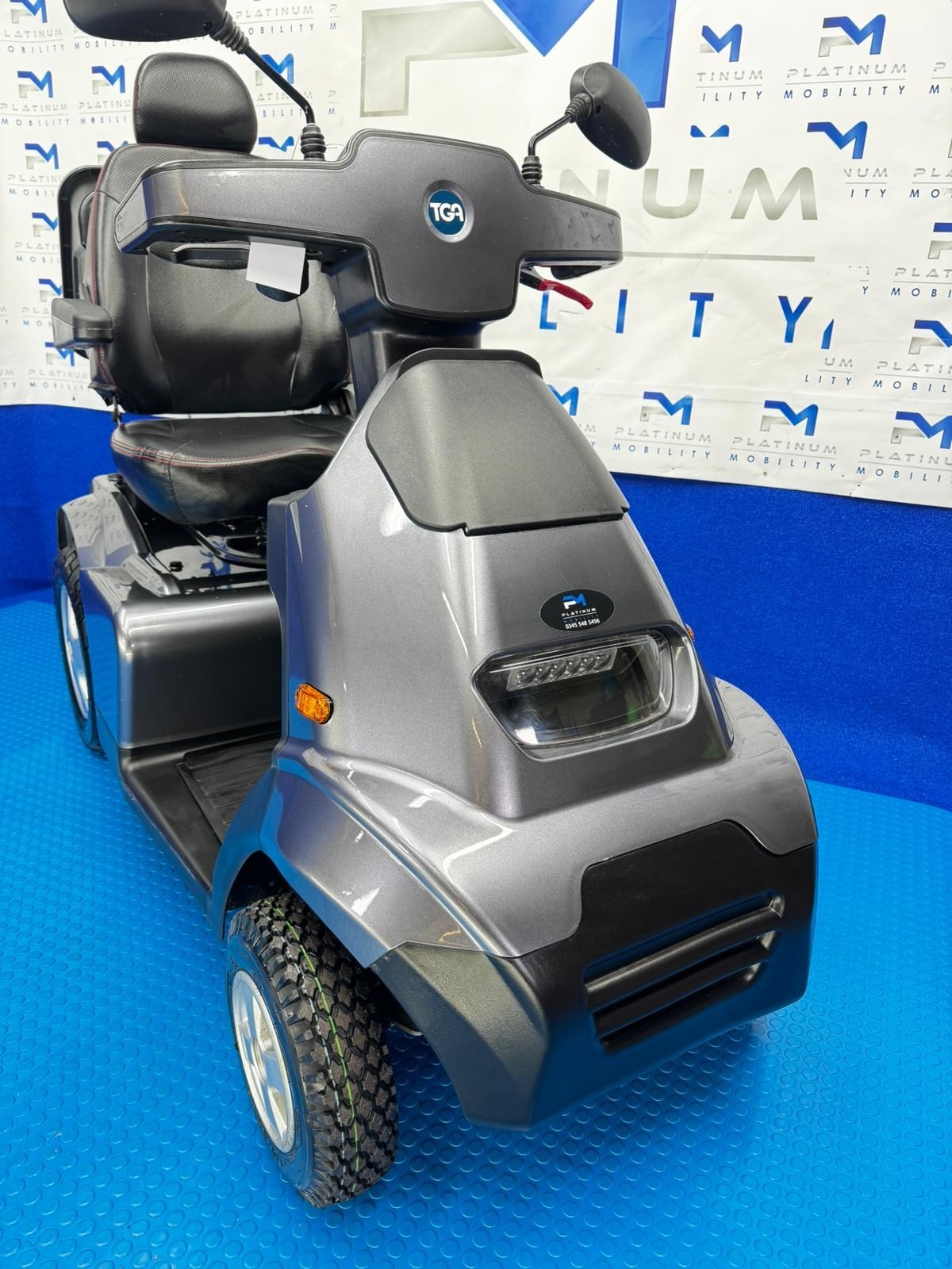 2022 TGA Breeze S4 8MPH All Terrain Mobility Scooter Stunning Condition 1895