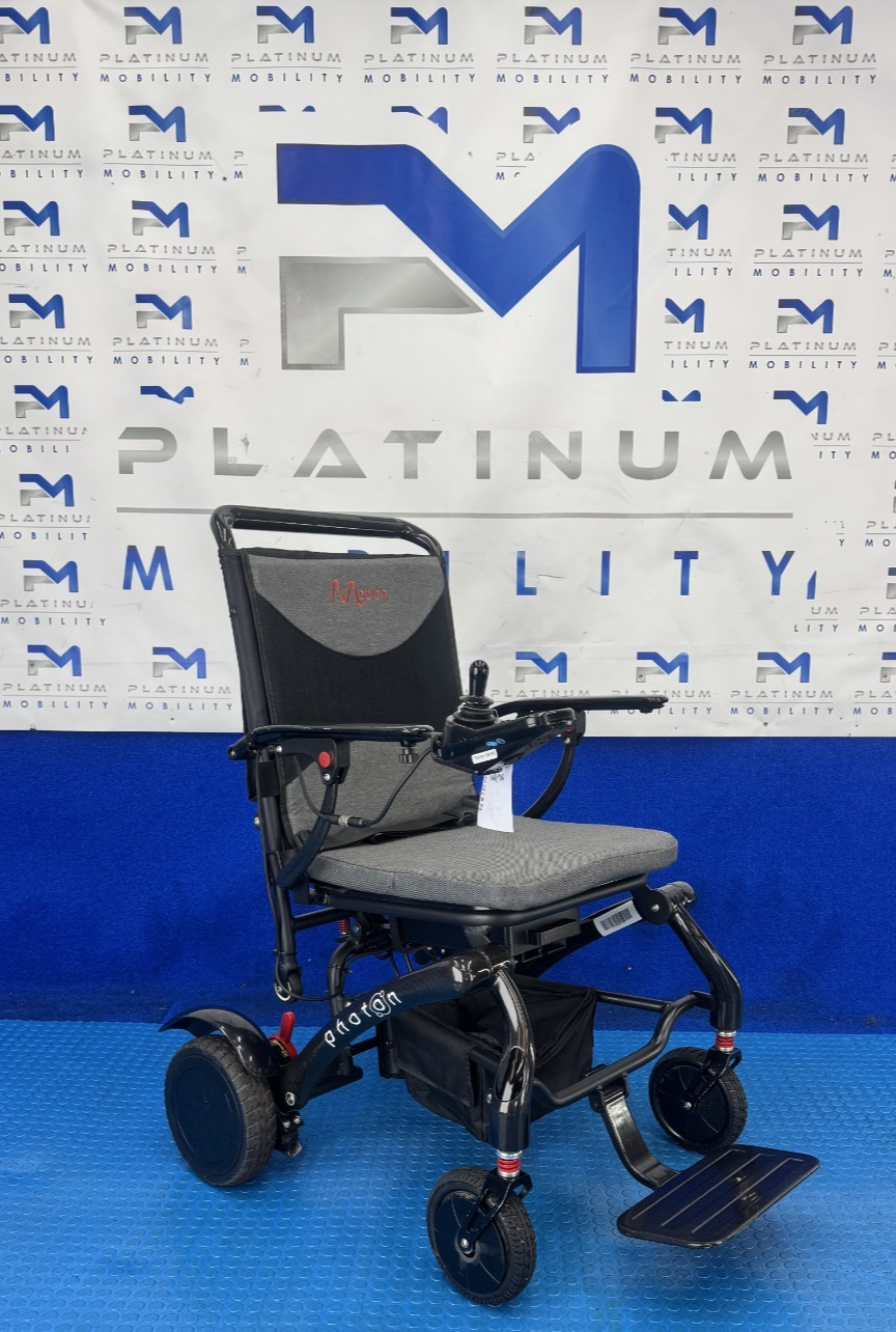 Carbon Fibre Ultra Lightweight Powerchair 15.8kg. Motion Photon Powerchair 2904