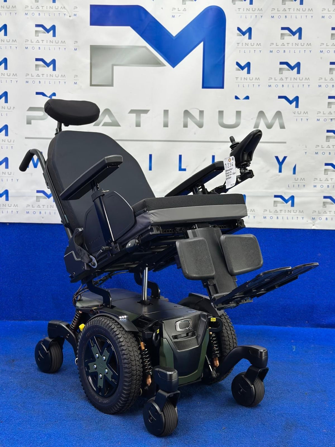 Quantum Edge 3 Stretto Powerchair – 4mph, Compact Electric Wheelchair (1236)