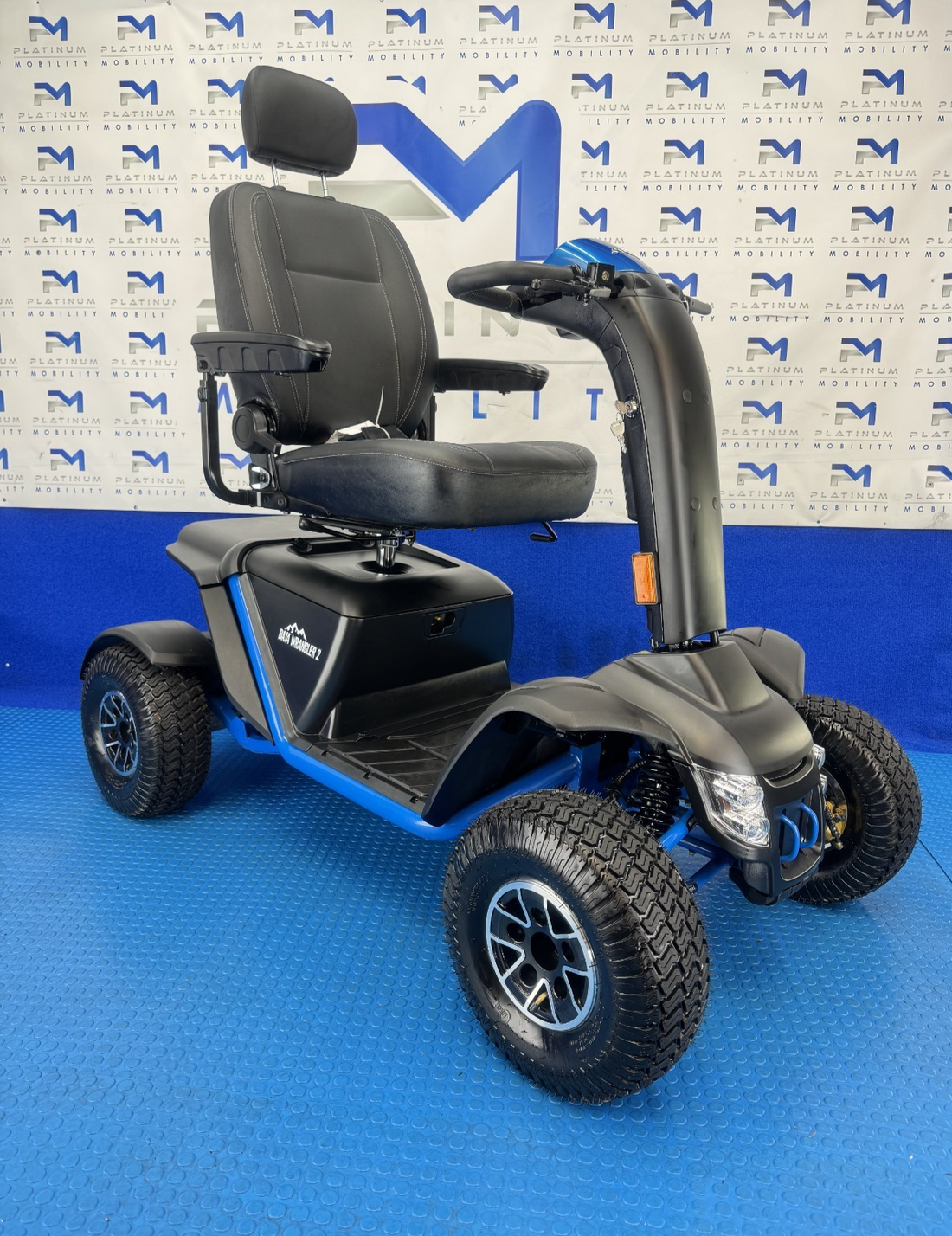 Pride Ranger 8mph Mobility Scooter, ONLY 14 Miles, New Batteries 2302