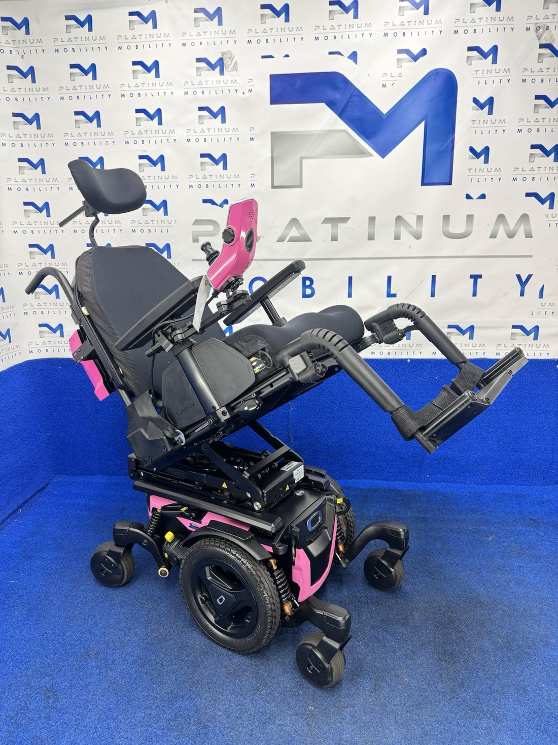 Quantum Edge 3 Stretto Powerchair – 6mph Narrow Electric Wheelchair (1614)