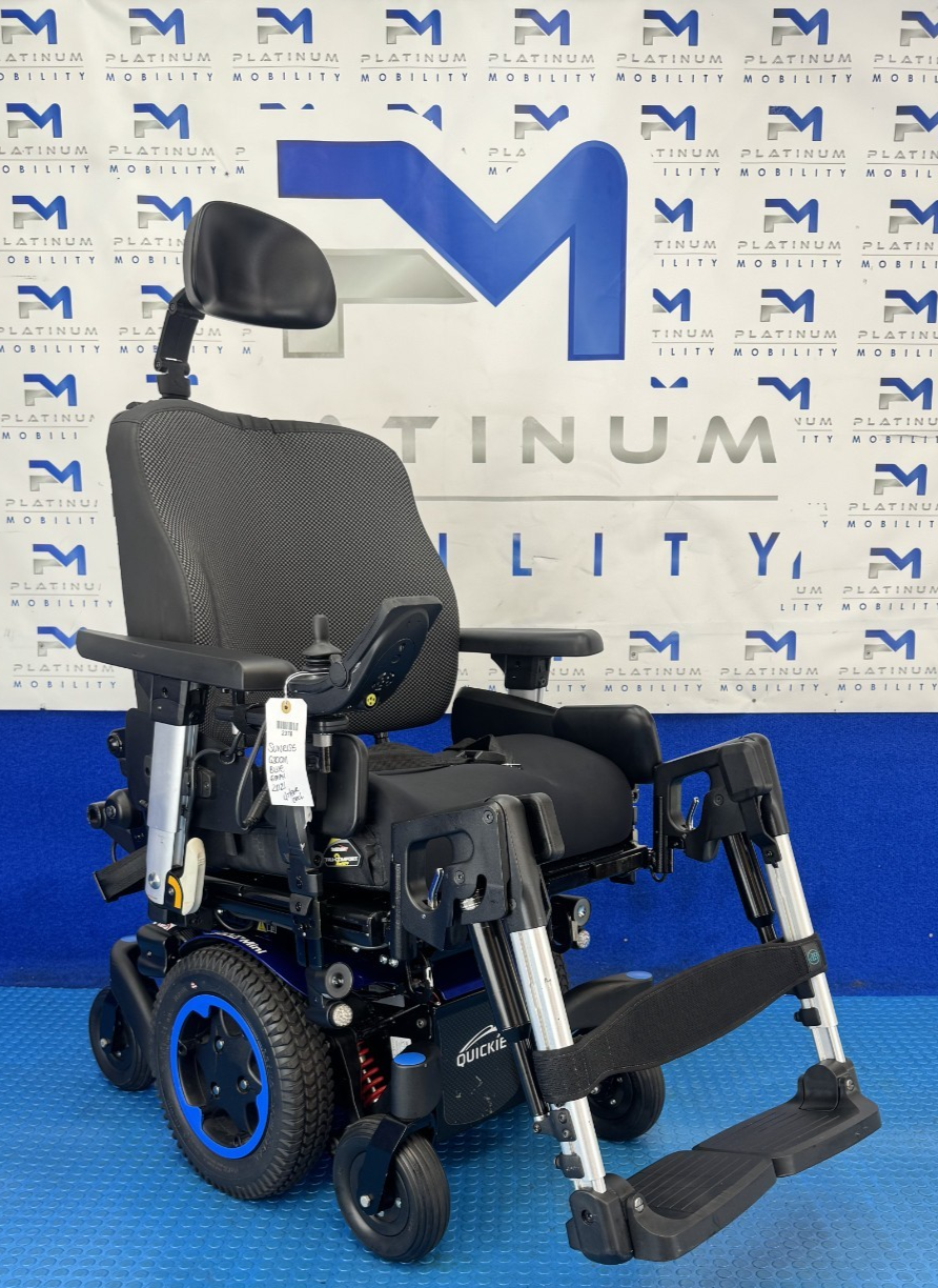 Sunrise Quickie Q300M Powerchair 6 mph Electric Riser, Tilt, legs, Recline  2378