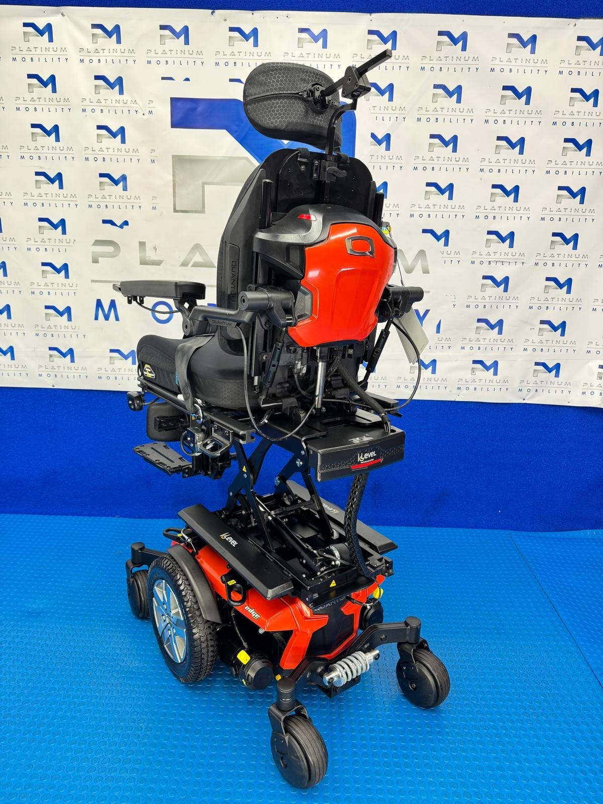 PRIDE QUANTUM Q6 EDGE 2.0 i-LEVEL 6 MPH ELECTRIC MOBILITY POWERCHAIR 1993