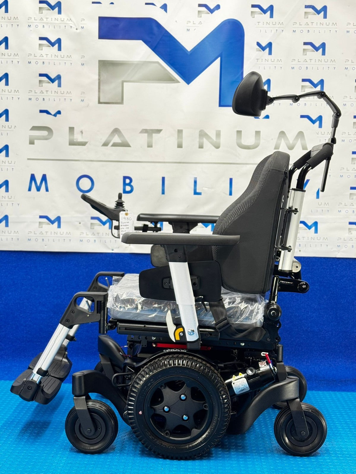 2025 Sunrise Quickie Q400M MWD 6mph Powerchair Electric Wheelchair Mobility 1930