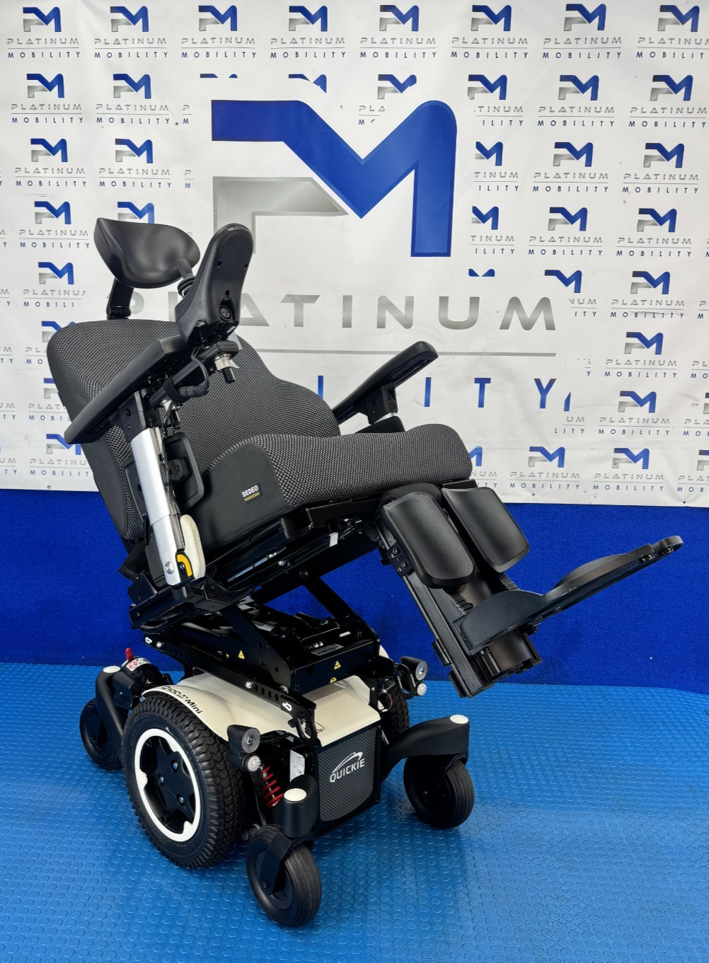 2025 Sunrise Quickie Q300 M Powerchair 6 mph Electric Wheelchair 2357