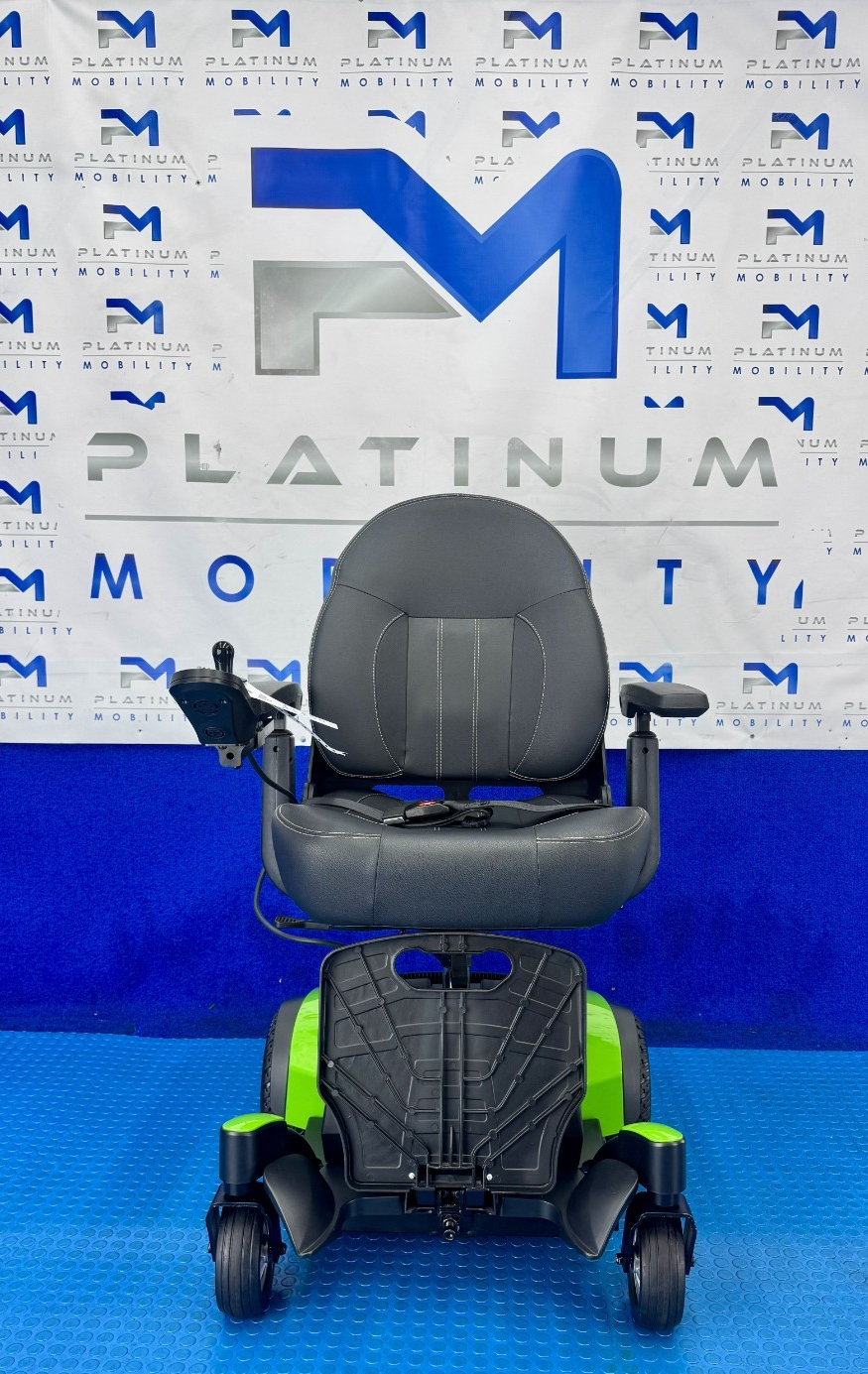 VAN OS TRAVELUX QUEST POWERCHAIR ELECTRIC WHEELCHAIR SMALL TRANSPORT 2833
