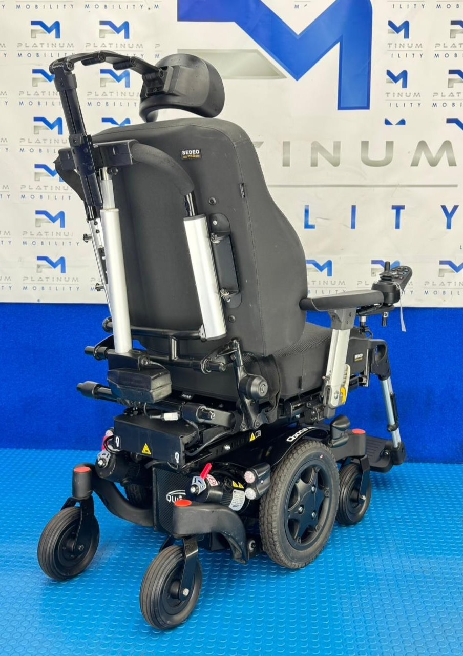 Sunrise Quickie Q300M Mini Powerchair 6 mph Riser Electric Wheelchair 2275