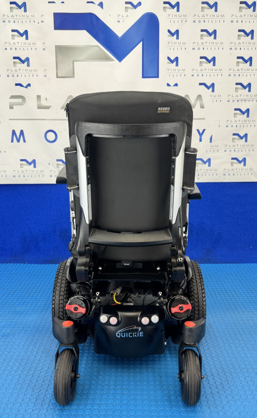 SUNRISE QUICKIE Q500M 6 MPH ELECTRIC MOBILITY POWERCHAIR WHEELCHAIR 2312