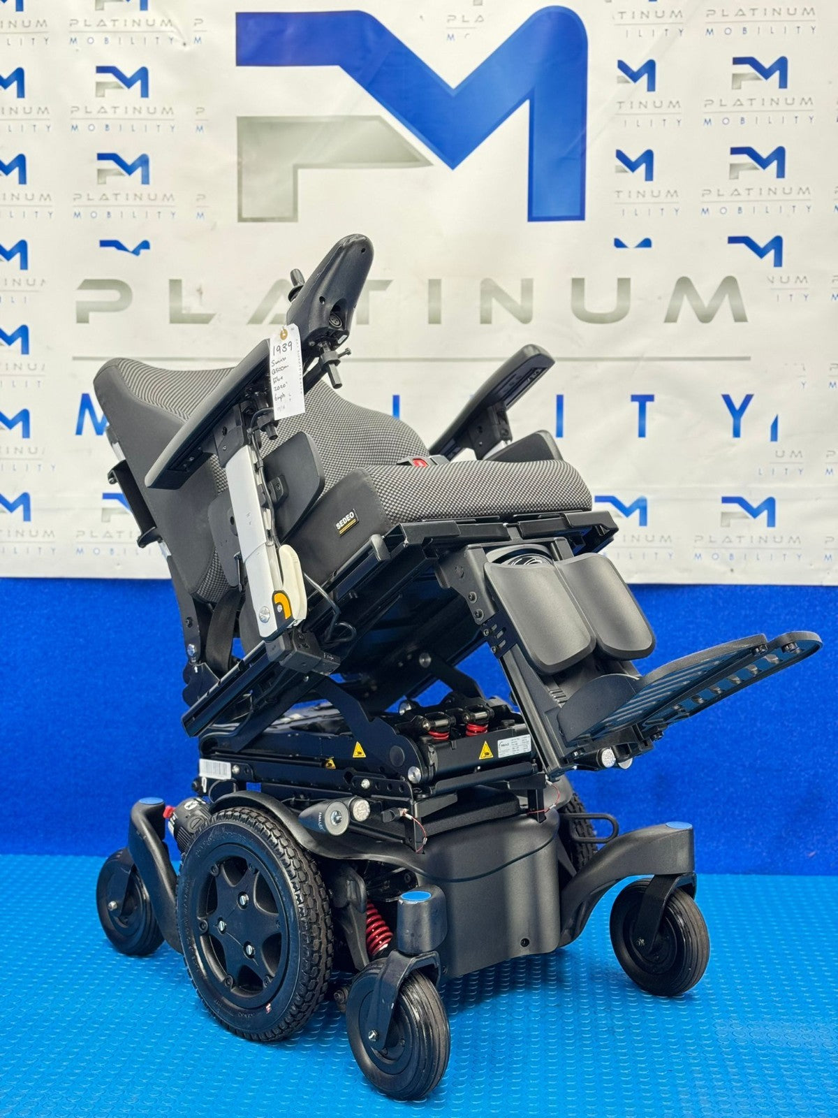 Sunrise Quickie Q500 M Powerchair 6mph Riser Electric Wheelchair 1939