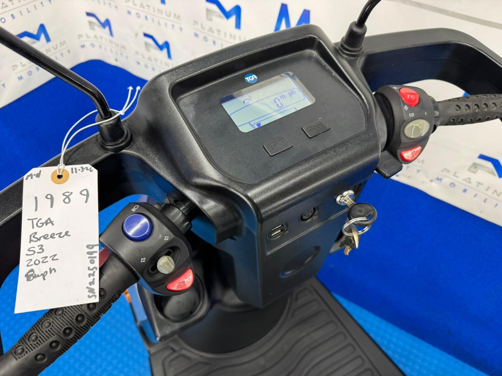 2022 TGA Breeze S3 8MPH LARGE Mobility Scooter All Terrain *1989